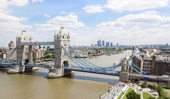 К реке: в Англии появятся новые места для купания, а в Лондоне — общественные пространства у Темзы