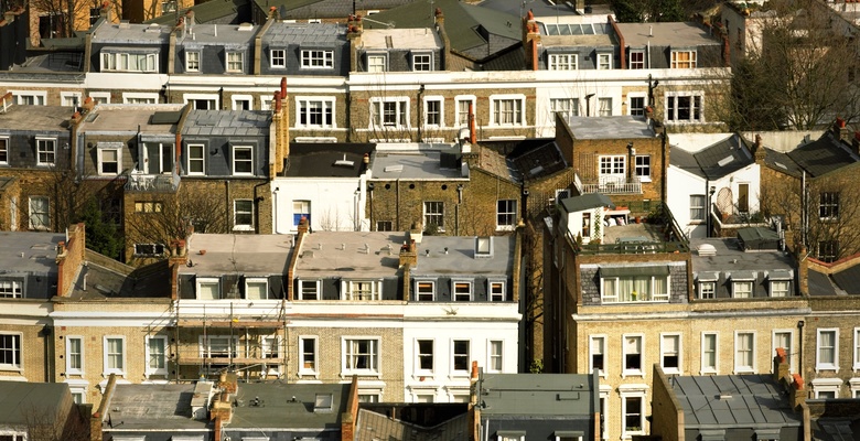 Рынок недвижимости Англии выходит из комы: разрешены просмотры домов и переезды