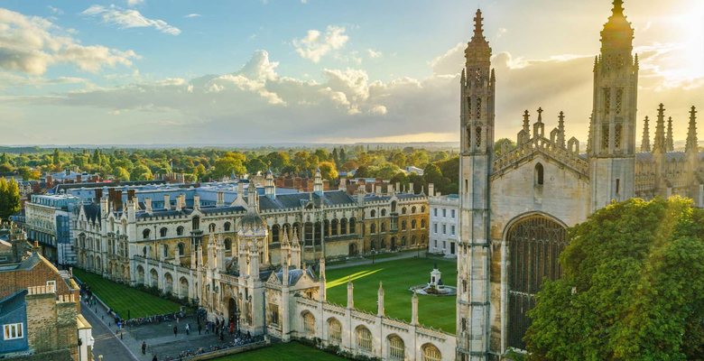 Кембридж перешел на дистанционные лекции до лета 2021 года