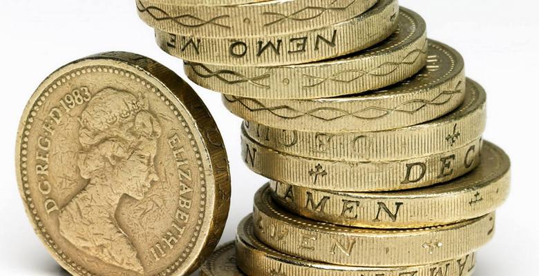 Британцы оставили себе 122 миллиона старых фунтовых монет. Их еще можно обменять на новые 