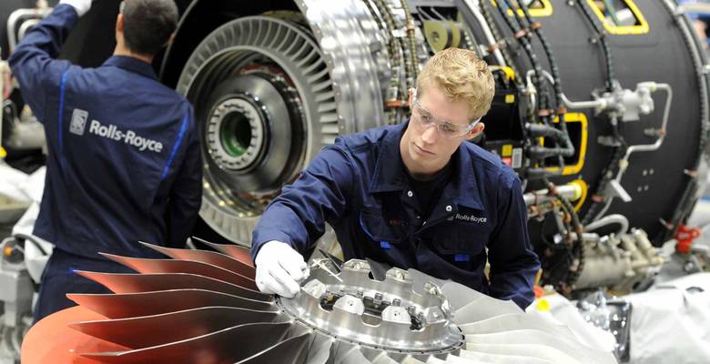 Британский производитель авиационных двигателей Rolls-Royce потерял 5,4 миллиарда фунтов за полгода