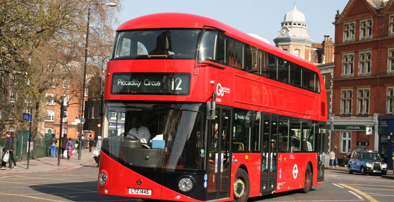 «Первая поездка бесплатно»: Лондон раздумывает отказаться от оплаты проезда ради возвращения людей в центр