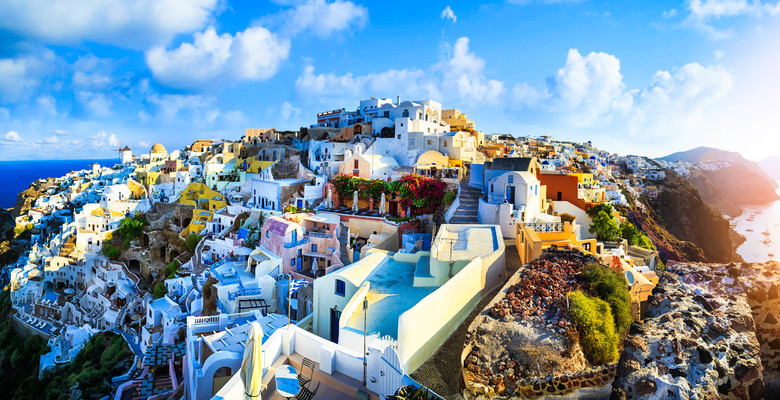 Крит, Санторини и еще пять греческих островов попали в карантинный список Великобритании