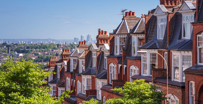 Средняя стоимость жилья в Великобритании выросла до 250 тысяч фунтов
