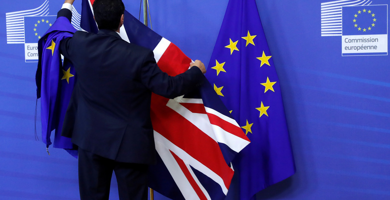 Великобритания решила готовиться к «Брекситу» без договоренностей с ЕС