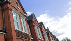 В Британии увеличивается разрыв между запрашиваемой ценой и реальной ценой продажи недвижимости