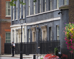 Лондонская полиция завершила расследование дела о вечеринках на Даунинг-стрит