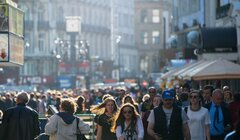 Принцы и нищие: уровень неравенства доходов в Великобритании выше, чем в Германии и Франции
