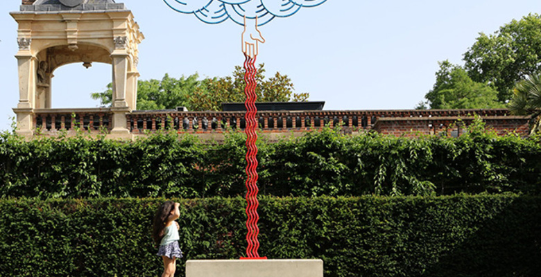 В лондонском Холланд-парке появилась работа российского скульптора Константина Беньковича