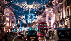 И все осветилось: где любоваться рождественскими огнями в Лондоне