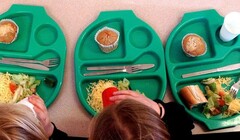 Ученики начальных школ в Лондоне получат бесплатное питание