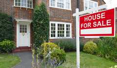 Цены на жилье в Великобритании падают самыми быстрыми темпами с 2012 года