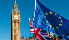 Британцы больше доверяют чиновникам Евросоюза, чем своему правительству