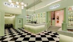 Милан в Найтсбридже: в универмаге Harrods открылось кафе Prada 