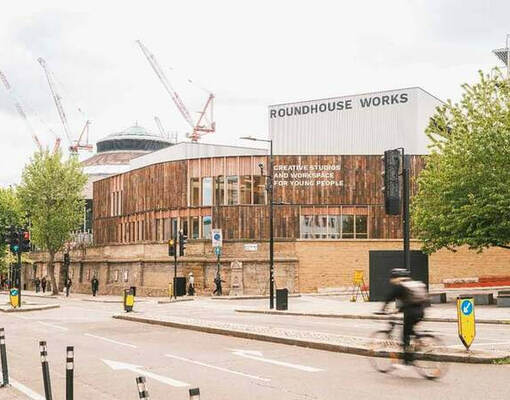 Лондонский Roundhouse откроет творческий центр для молодежи