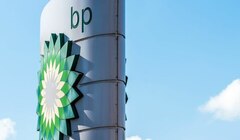 Климатические активисты возмущены прибылью компании BP
