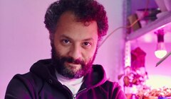 Суперспособности животных, научные открытия года и возможности ИИ: в Лондоне выступит научный обозреватель Илья Колмановский