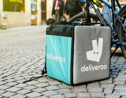 Верховный суд Великобритании не признал курьеров Deliveroo сотрудниками компании