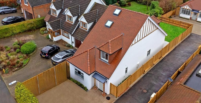 Новый дом в деревне Sandridge, недалеко от города St Albans