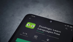 Duolingo отказывается от сотрудников в пользу искусственного интеллекта