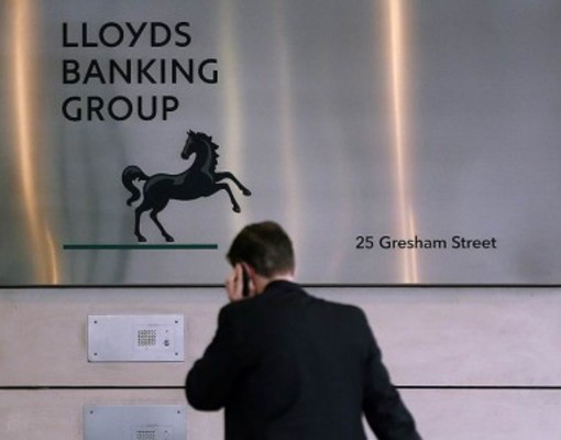 Lloyds берет себя в руки
