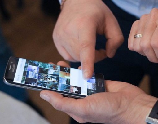 Samsung представила систему Samsung Pay