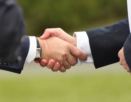 Мегасделки дали объем рынку M&A