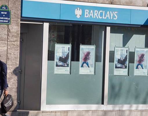 Barclays наказали за доверие к богатым