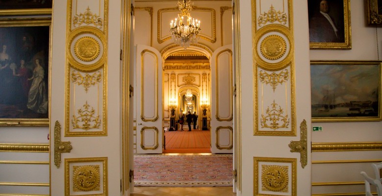 Русский летний бал в лучший традициях.  Парад юбилеев 11 июня в Lancaster House.