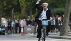 Полиция запретила Борису Джонсону ездить на работу на велосипеде