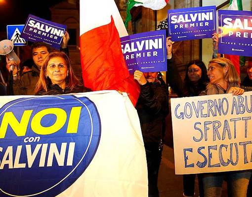 Маттео Ренци уходит в отставку после провала на референдуме