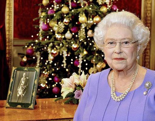 Королева Великобритании пропустит новогоднюю службу из-за простуды