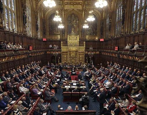 Британские лорды готовятся к "парламентскому пинг-понгу"