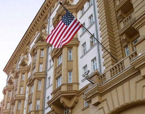 Диппредставительства США остановили выдачу неиммиграционных виз россиянам