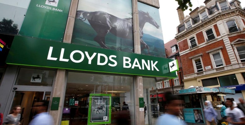 Lloyds запрещает покупку криптовалют с помощью кредитных карт