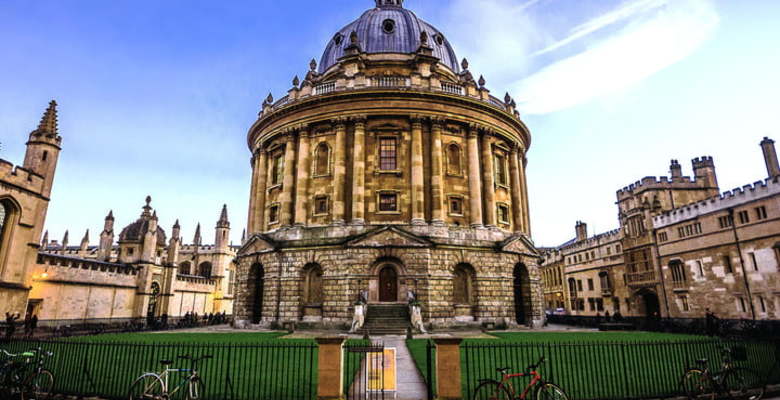 Что нужно знать о поступлении в Оксфорд и Кембридж