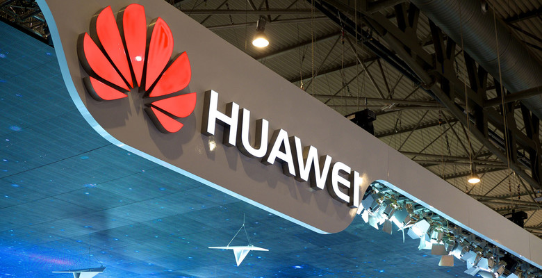 Британские университеты попросили не брать деньги у Huawei