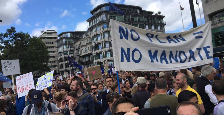 Более 1 млн человек пришли на акцию в поддержку второго референдума по «Брексит» в Лондоне