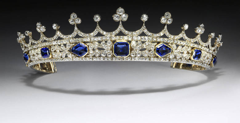 Любимая корона королевы Виктории в V&A