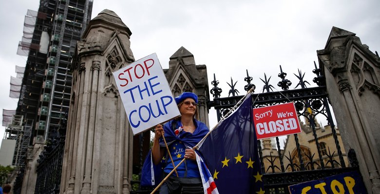 В Британии протестовали против решения приостановить работу парламента