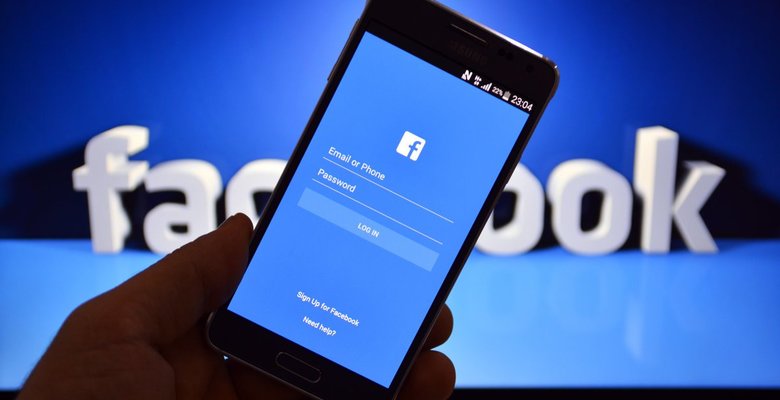 Facebook оштрафовали в Великобритании за скандал вокруг Cambridge Analytica
