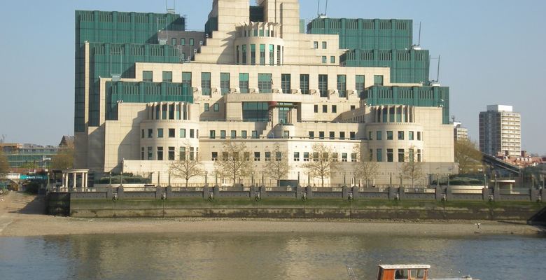 MI5 защитила телефоны депутатов британского парламента от российских хакеров