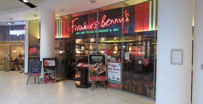 Владельцы Frankie & Benny's закроют треть ресторанов своей сети