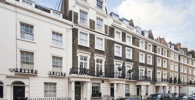 Спрос на недвижимость в Великобритании упал на 40% за неделю до локдауна