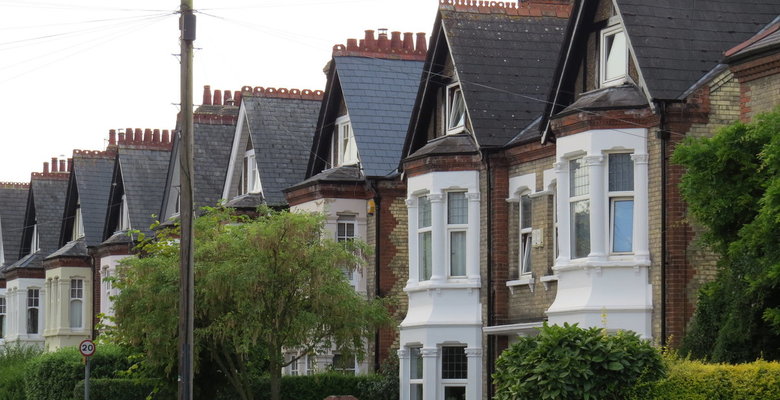 Прогноз: стоимость жилья в Великобритании упадет на 30 тысяч фунтов к концу 2020 года