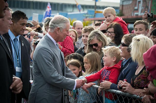 Принц Чарльз во время визита в город Уэстпорт, Новая Зеландия, в 2015 году. Фото: wikimedia.org